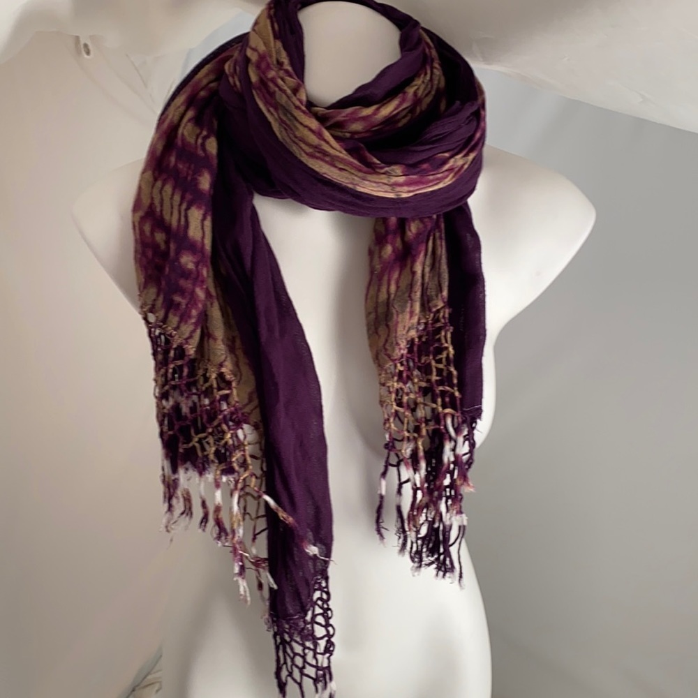 Gypsy 05 purple tie dye fringe end scarf
